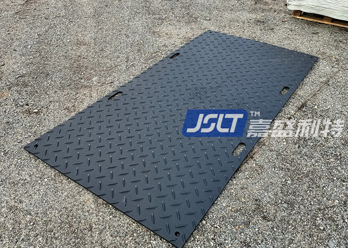 How to Choose the Right HDPE Ground Mats for Heavy&nbsp;Equipment